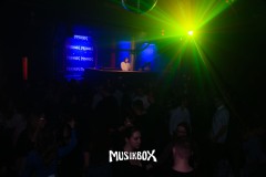 box093