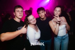 box121