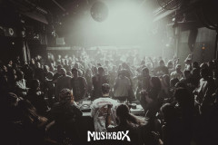 Box-112