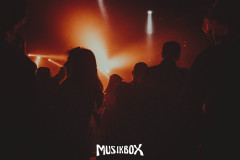 Box-32