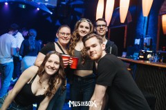 w3ReJZeu