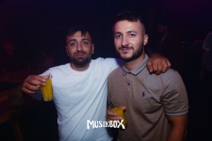 box027
