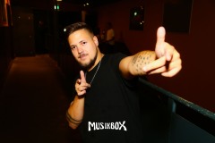 box063