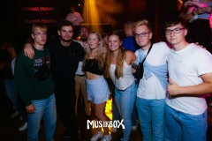 box084