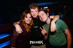 box094