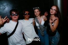 box007