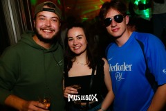 box081