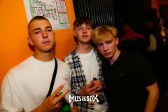 box153