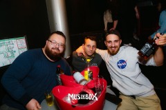 box003