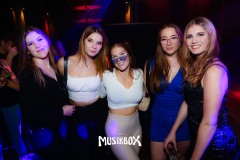 box005