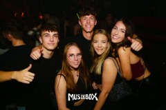 box035