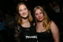 box006