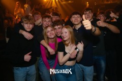 box023