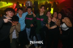 box028