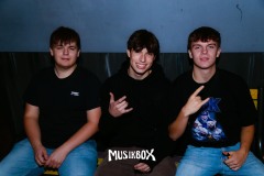 box015
