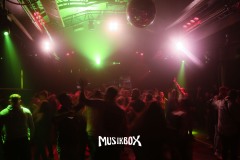 box056