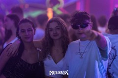 03-30-Box-034