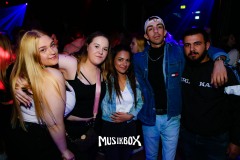 box002