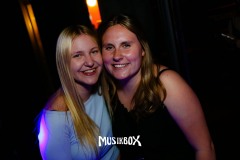 box011