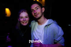 box015