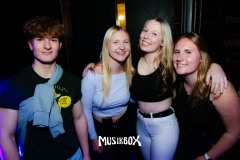 box016