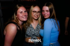 box017