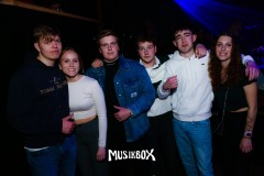 box084