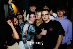 box098