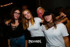 box035