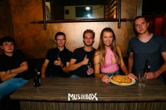 box048