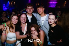 box004