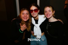 box077