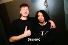 box082