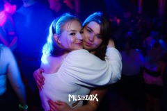 box096