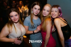 box010