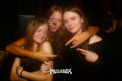 box016
