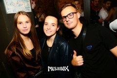 box047