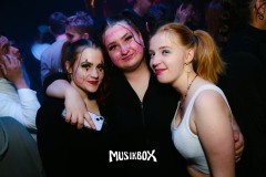 box075