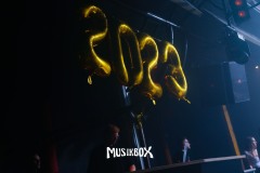 1_box023