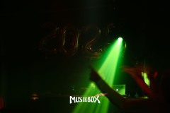 box004