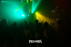 box044