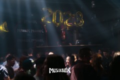 box099