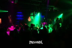 box046