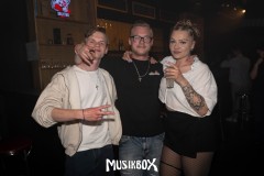 Hausparty-21.03.25-24