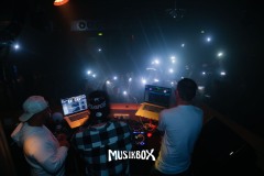 box042
