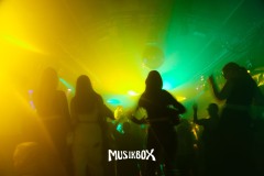 box048