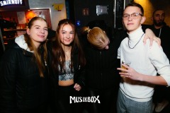 box015