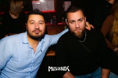box046