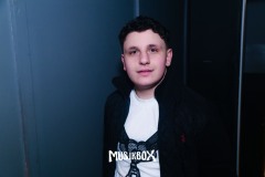 box048